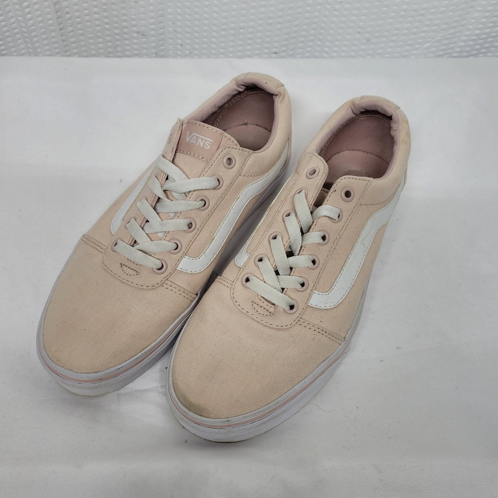 Vans Ward Low Top Peach Pink Canvas Skate Shoes Womens 10 500714